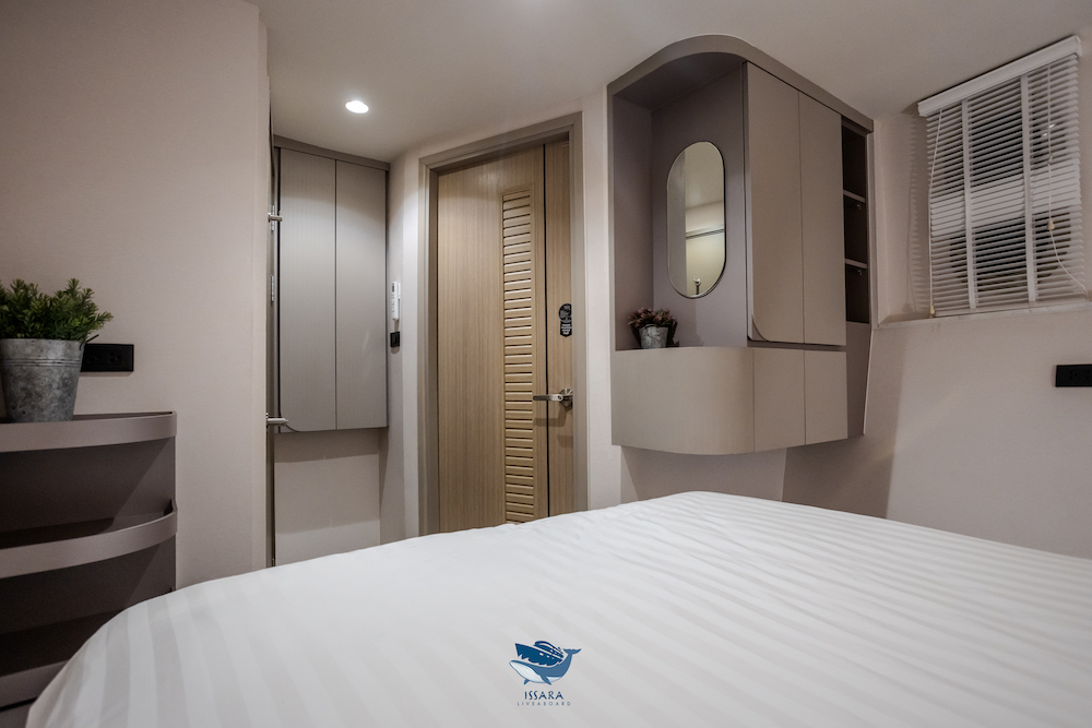 マスターキャビン #2/イッサラ/シミランクルーズ