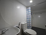 BATHROOM/HOBO-YA SIMILAN/DIVE SAFARI /M/V SAWASDEE FASA